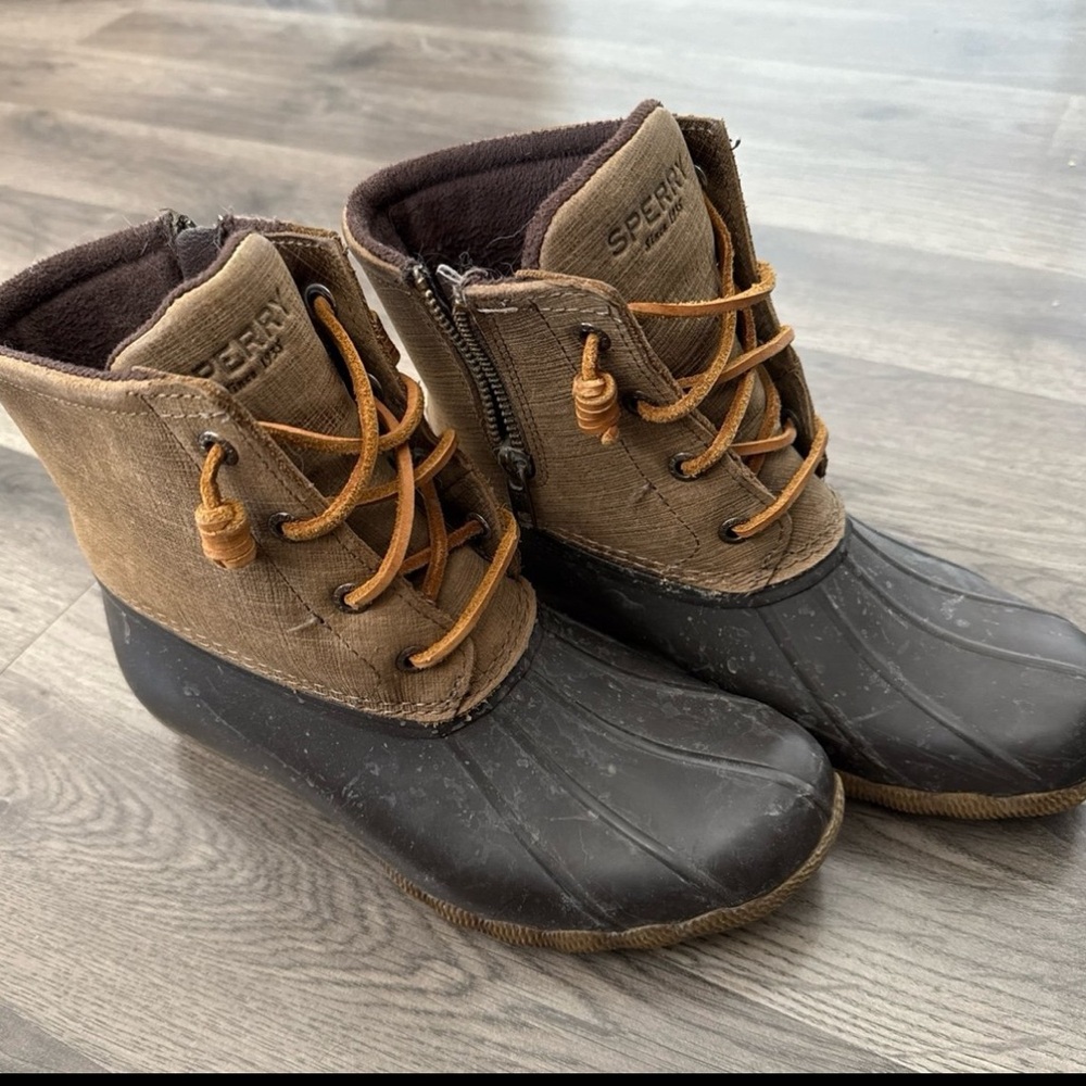 Sperry Brown and Black Waterproof Duck Boots with Zipper